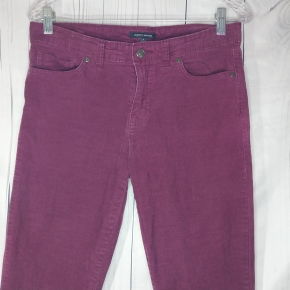 Tommy Hilfiger Corduory Pants - Picture 3 of 9